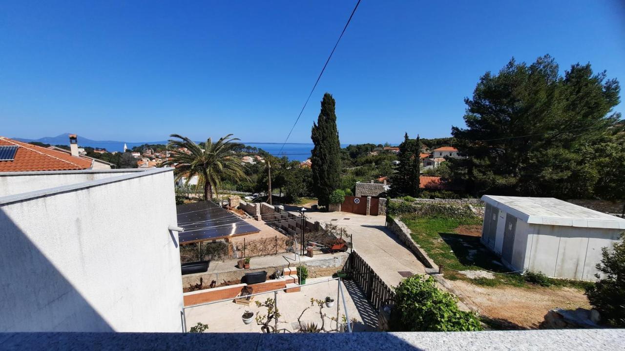 Apartment Pinoapplosinj 베리로신즈 외부 사진