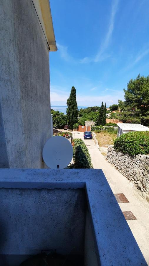 Apartment Pinoapplosinj 베리로신즈 외부 사진