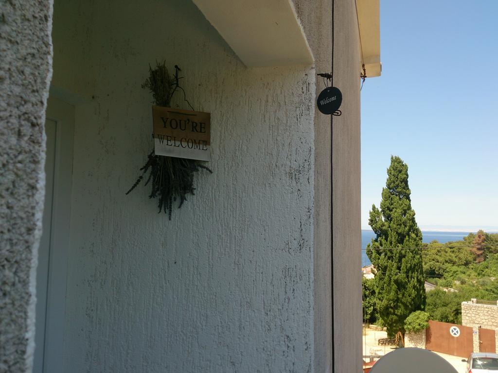 Apartment Pinoapplosinj 베리로신즈 외부 사진